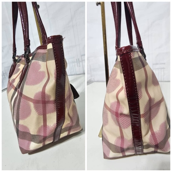 Authentic BURBERRY Supernova Check Canvas Heart Tote Bag - Picture 10 of 11